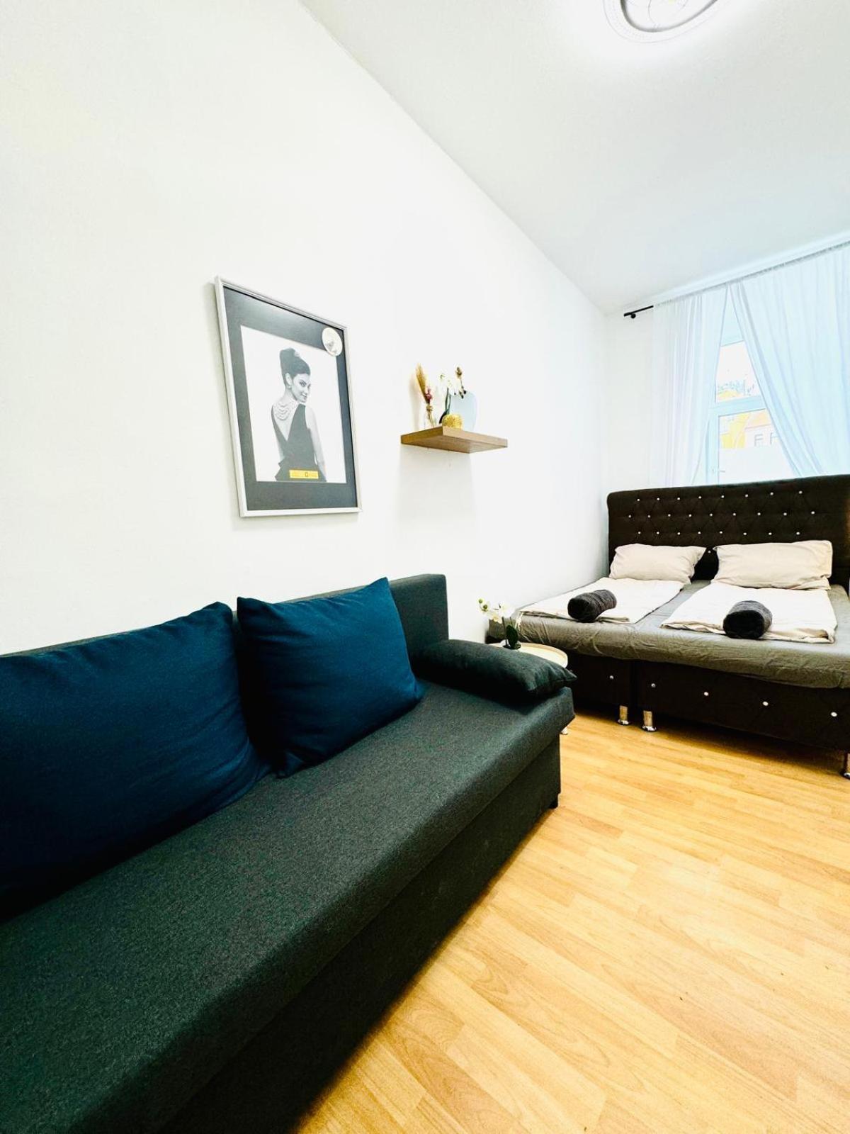 Comfy Rooms In A Shared Apt, 8Min To Rathausplatz Wien Eksteriør billede