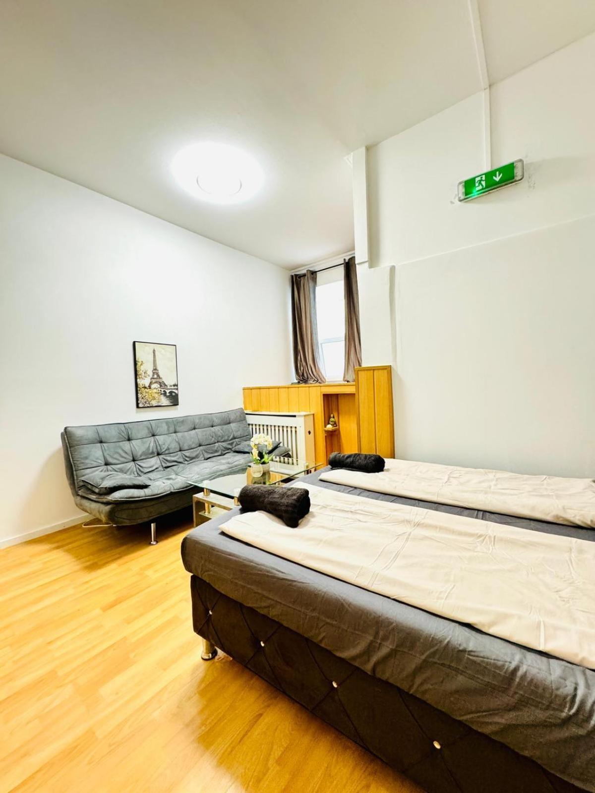 Comfy Rooms In A Shared Apt, 8Min To Rathausplatz Wien Eksteriør billede