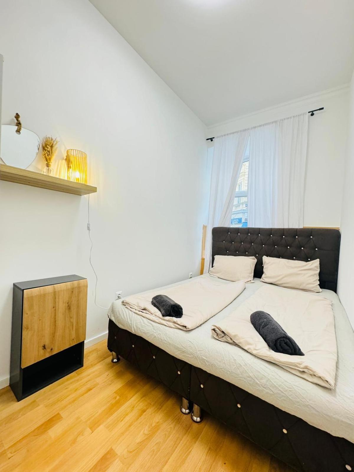 Comfy Rooms In A Shared Apt, 8Min To Rathausplatz Wien Eksteriør billede