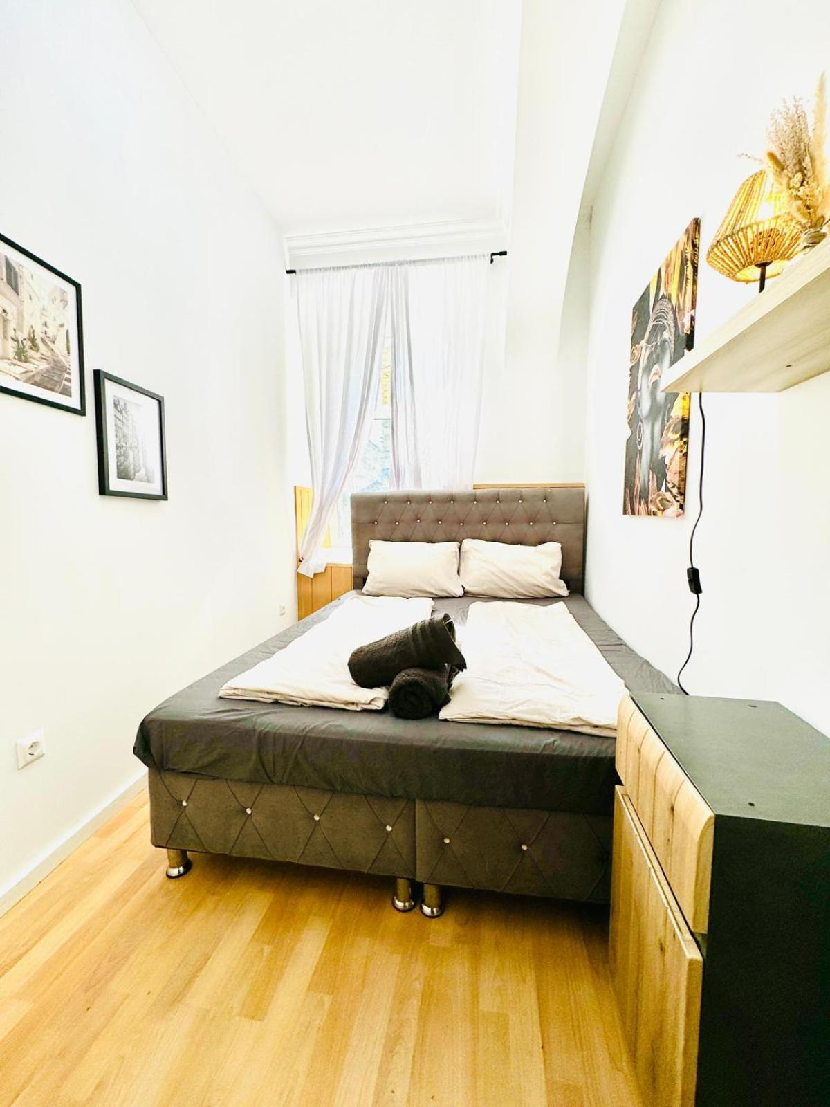 Comfy Rooms In A Shared Apt, 8Min To Rathausplatz Wien Eksteriør billede