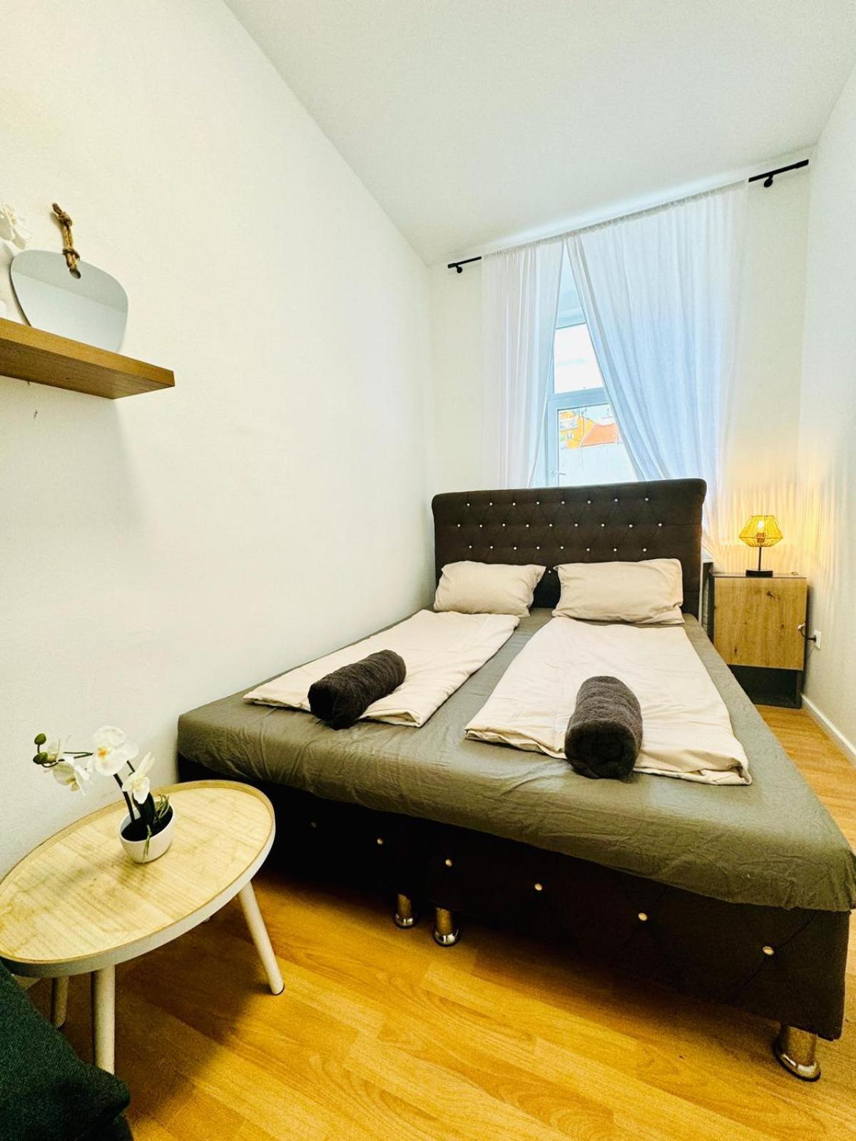 Comfy Rooms In A Shared Apt, 8Min To Rathausplatz Wien Eksteriør billede