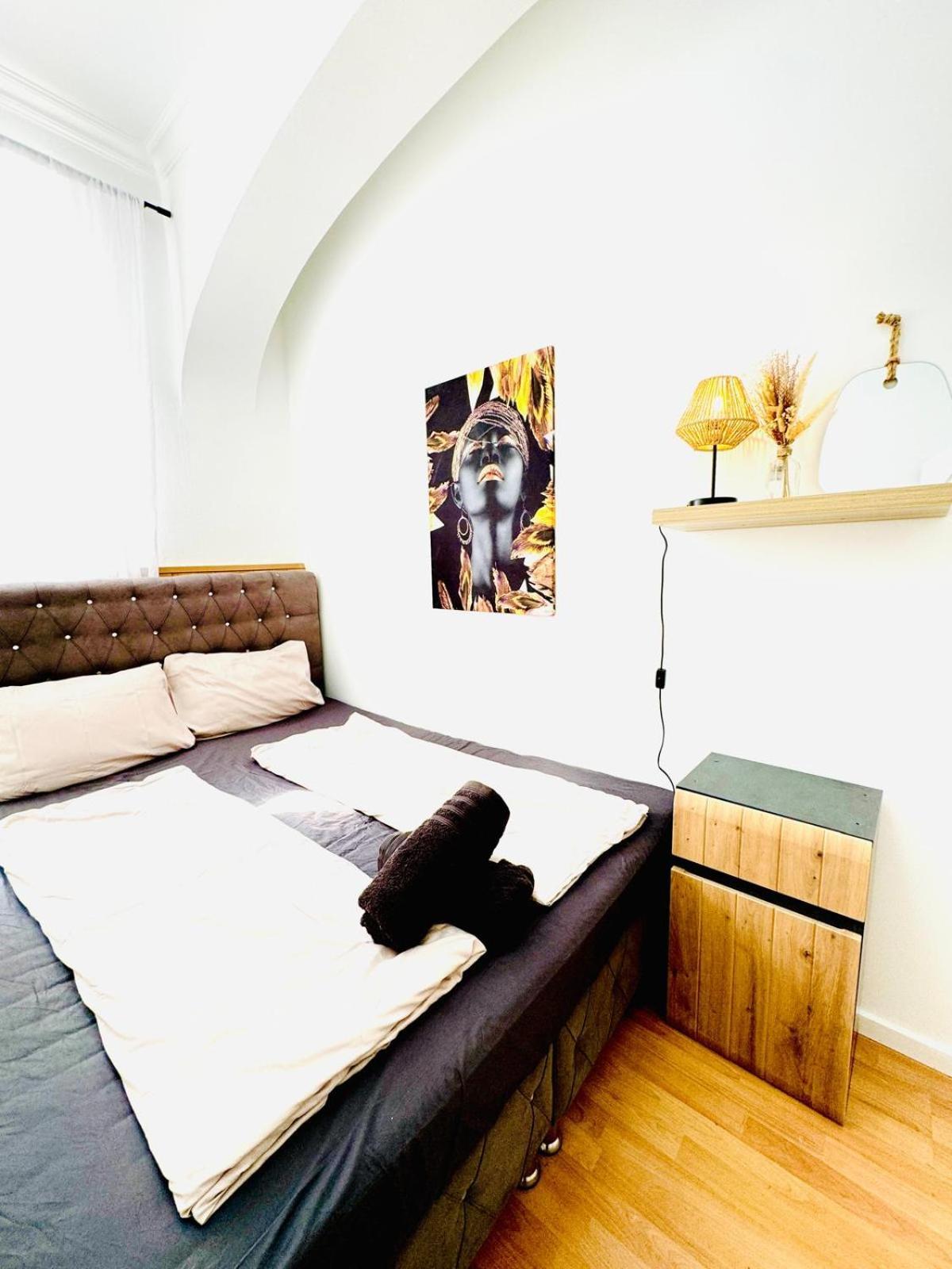 Comfy Rooms In A Shared Apt, 8Min To Rathausplatz Wien Eksteriør billede